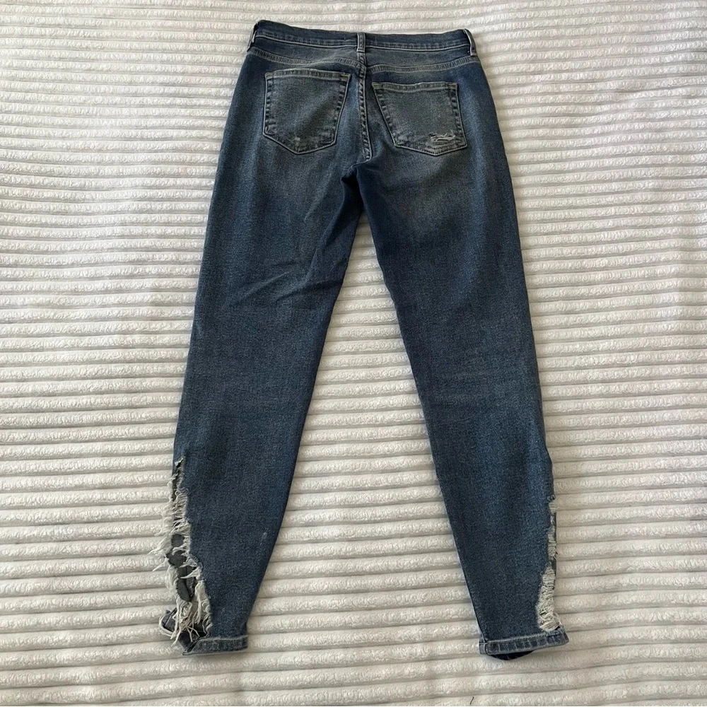 Free People Distressed Jeans